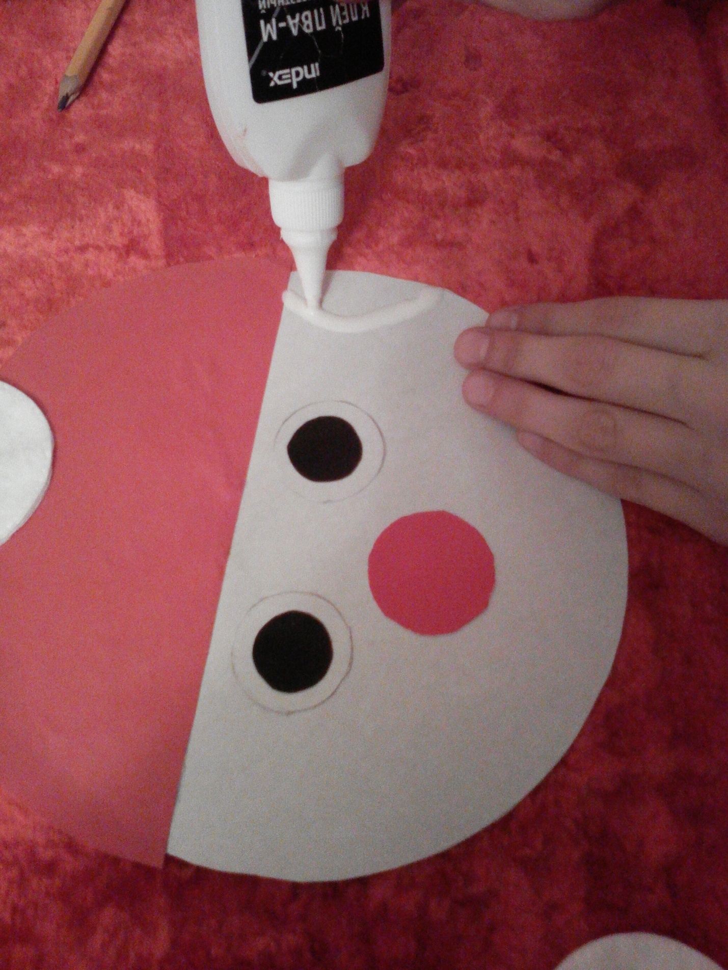 Поделка своими руками Дед Мороз из ватных дисков