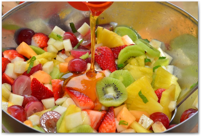 Рецепты вкусных салатов из фруктов