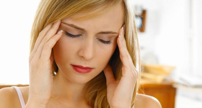 Женская мигрень. Симптомы и лечение