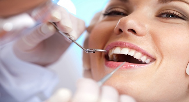 Лечение зубов в стоматологии "Империал"